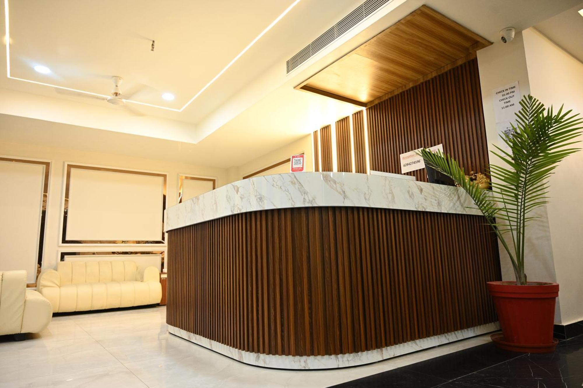 The Janki Hotel Ayodhya Экстерьер фото